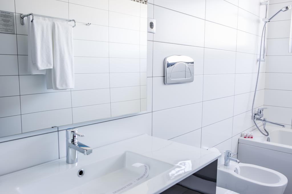 Hotel Tempo Marosvásárhely Kültér fotó